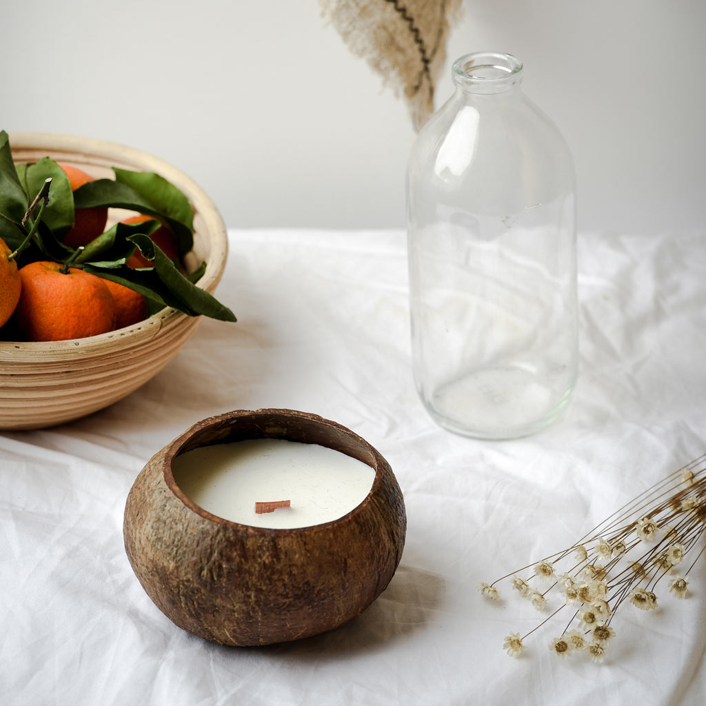 Coconut Shell Candle-5